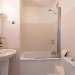 洛基撕赫拉克里酒店 3*