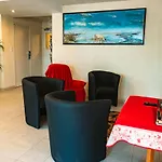 洛基撕赫拉克里酒店 酒店 3*