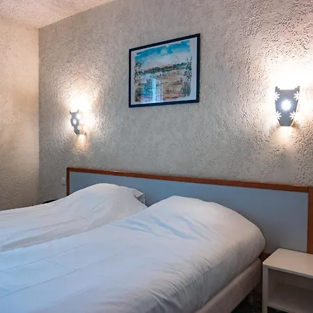 Logis Heraclee 3* Saint-Gilles (Gard)