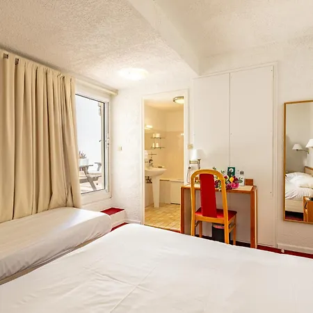Hotel Logis Heraclee Saint-Gilles (Gard)
