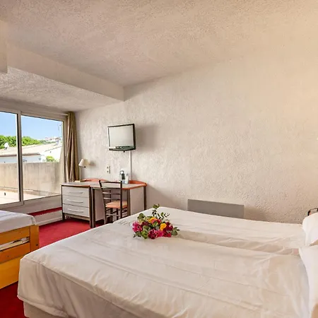 Logis Heraclee Saint-Gilles (Gard)