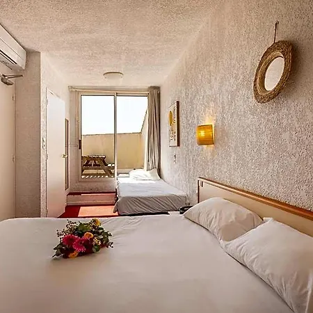 Otel Logis Heraclee 3*